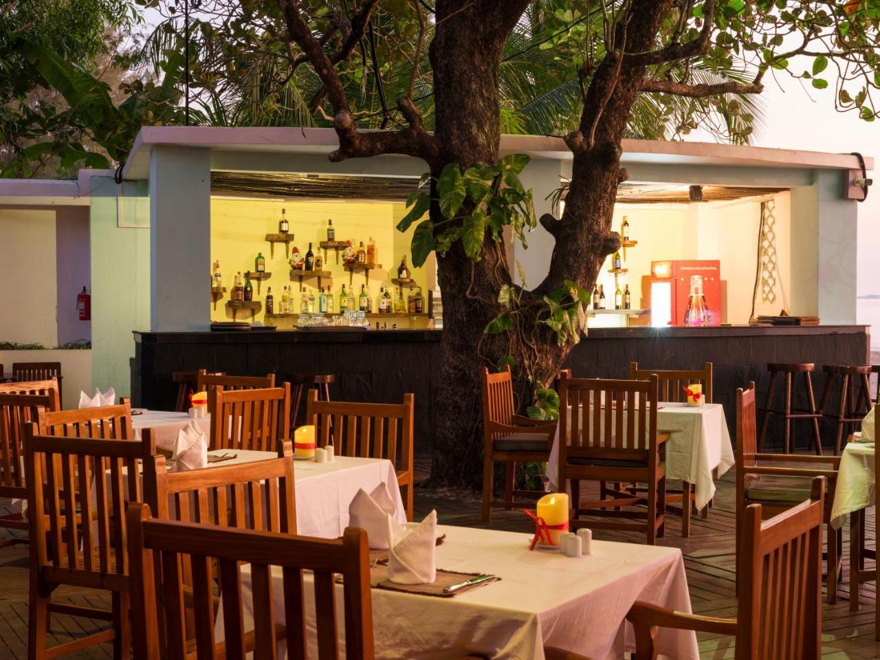 Thande Beach Hotel - Ngapali Exterior photo