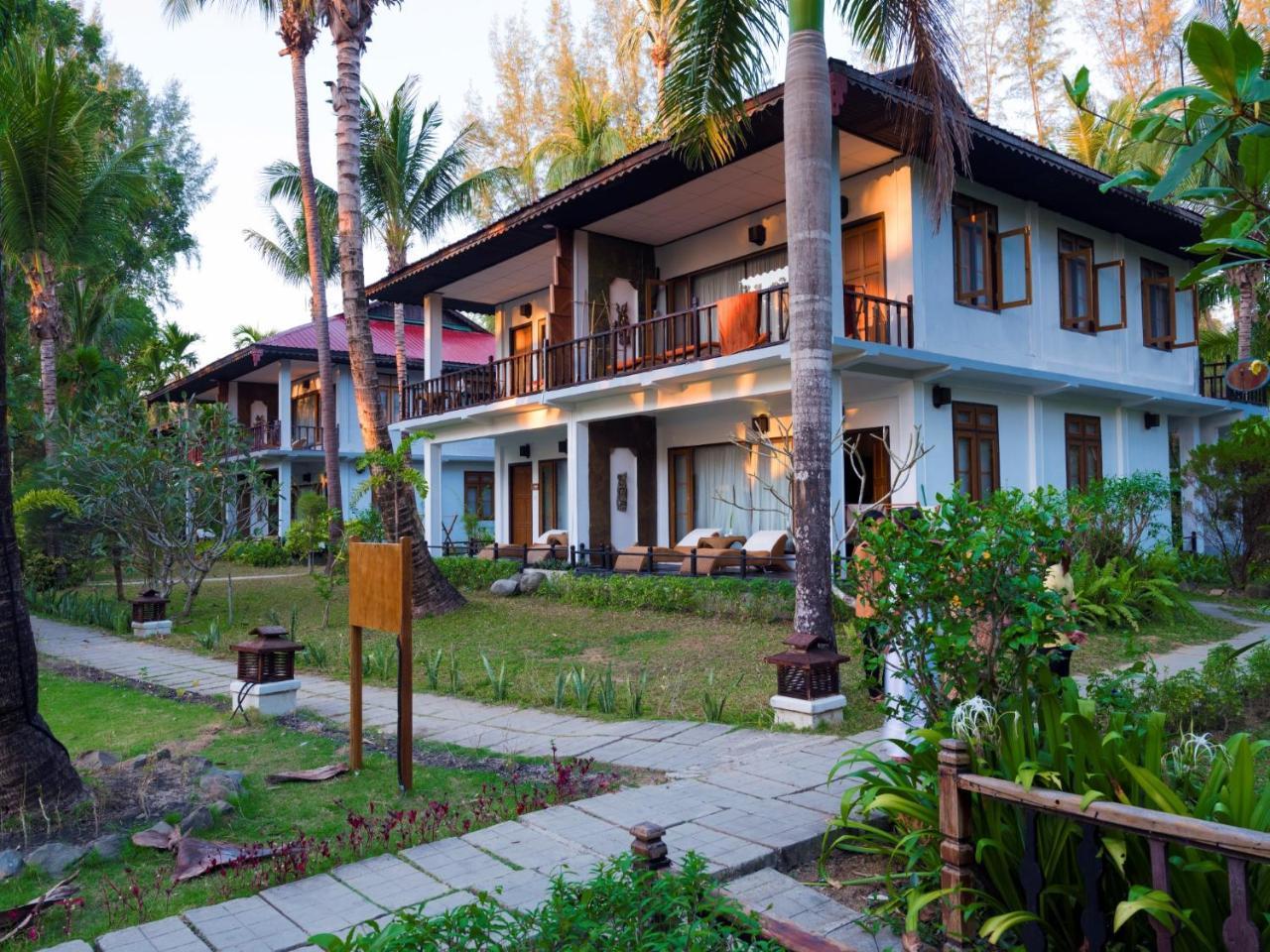 Thande Beach Hotel - Ngapali Exterior photo