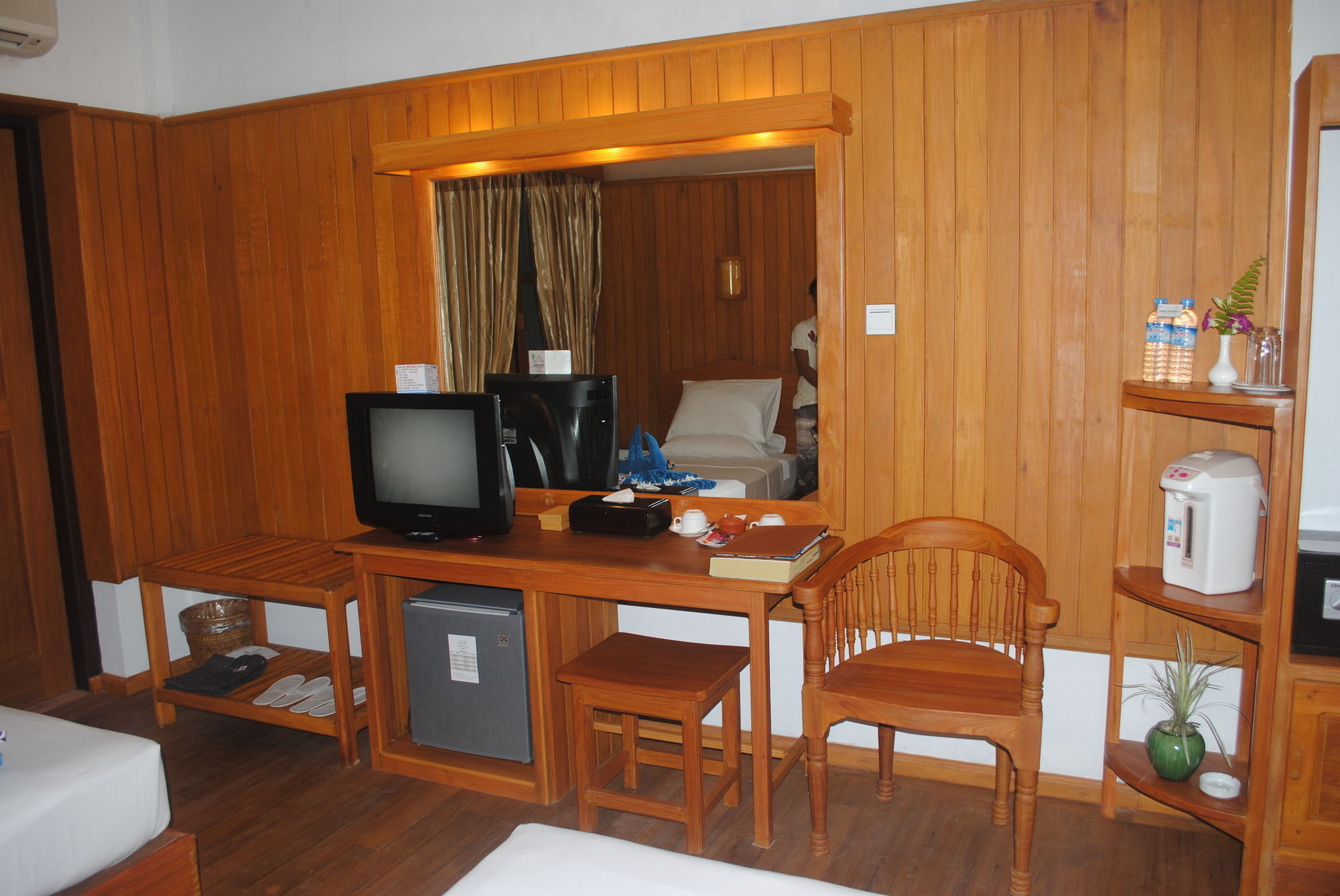 Thande Beach Hotel - Ngapali Exterior photo